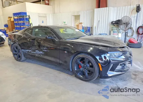 2018 Chevrolet Camaro Lt z USA, uszkodzony, nr VIN 1G1FB1RS6J0168055